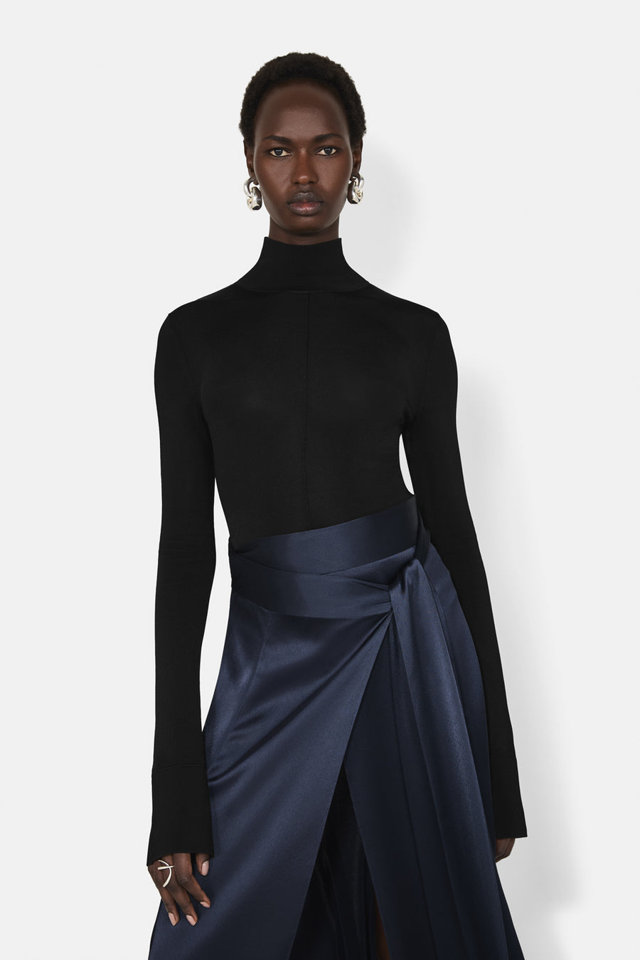 IRIS BODY - BLACK