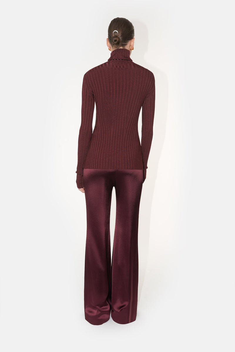 Rhea Turtleneck - Rosewood